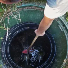 Kożuch w oczyszczalni biologicznej: jak skutecznie pozbyć się problemu