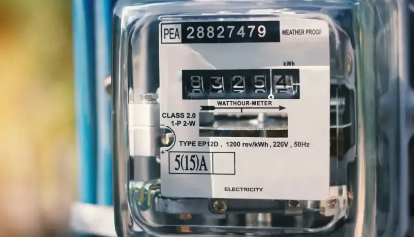 Licznik energii elektrycznej. Jeśli podejrzewasz kradzież prądu PGE, zgłoś to anonimowo.