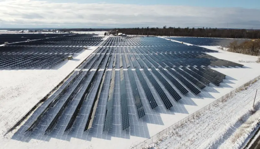 Synchronizacja czasu w energetyce – dlaczego dokładność mikrosekundowa ma znaczenie