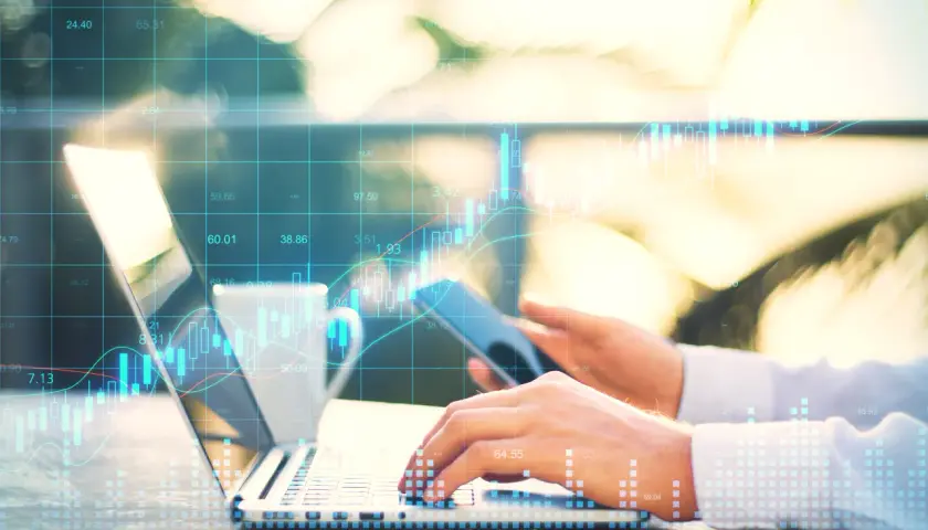 Technologia i finanse: co warto wiedzieć o regulacjach online w Polsce